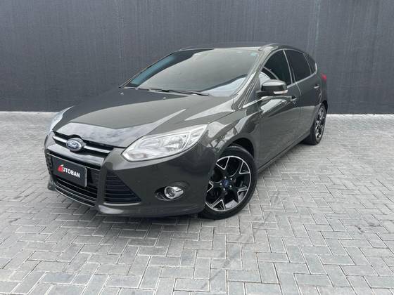 FORD FOCUS 2.0 TITANIUM 16V FLEX 4P POWERSHIFT